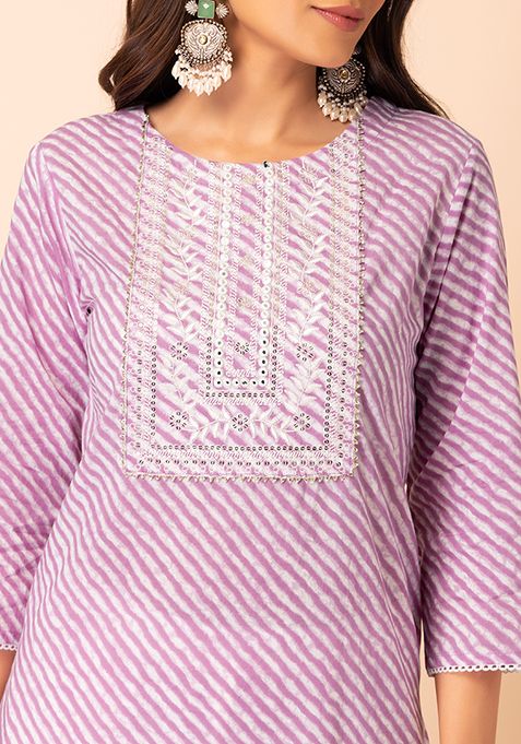 Buy Women Lilac Leheriya Print Embroidered Cotton Kurta With Pants Set