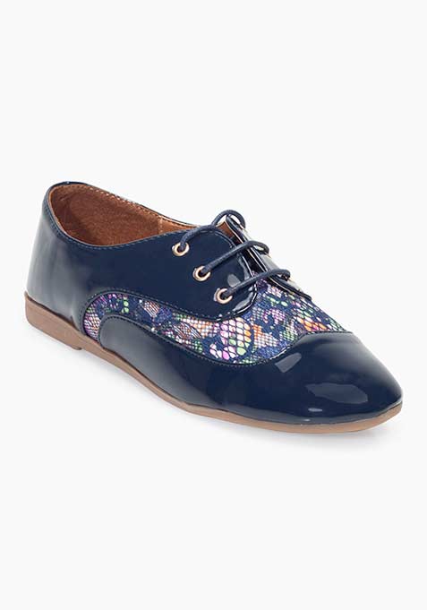 Floral Lace Shoes – Navy