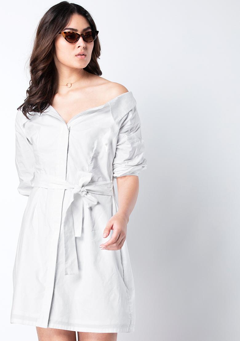 white womens shirt dress