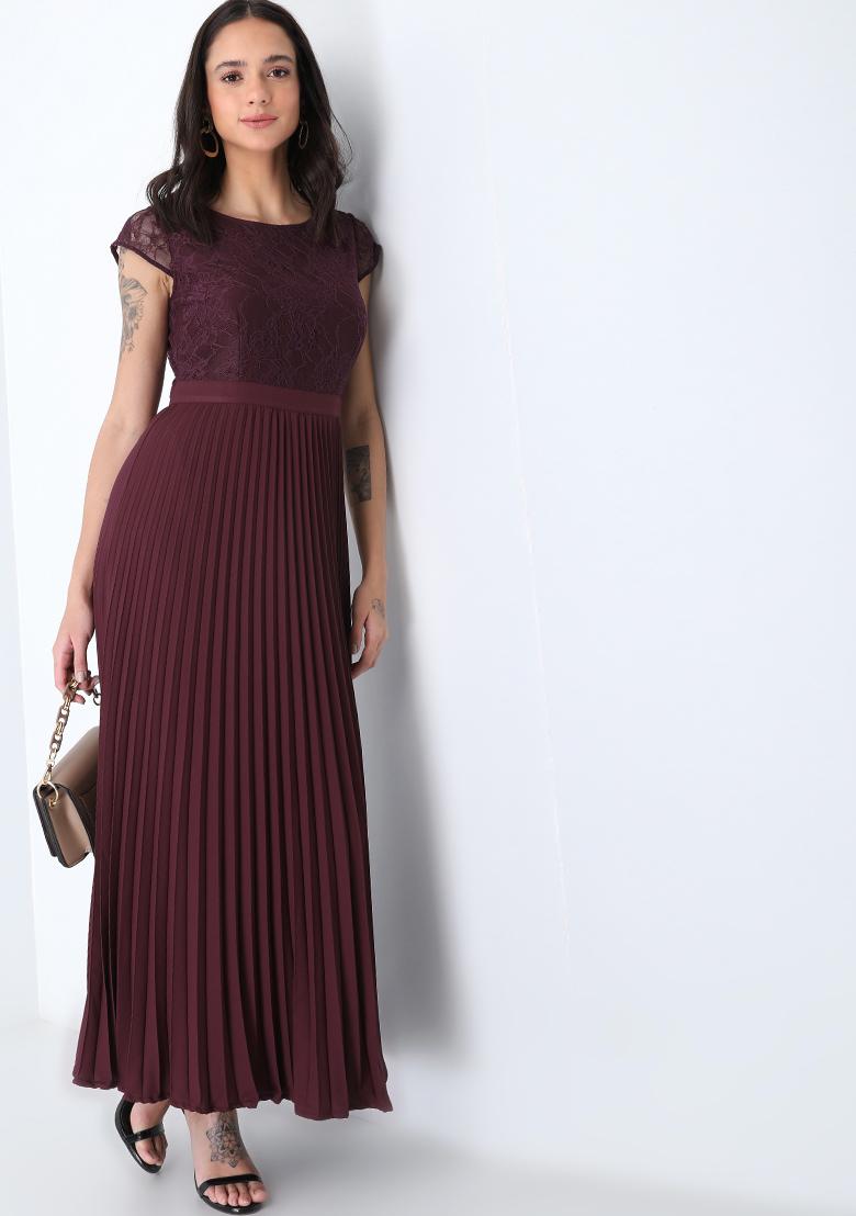 lace pleated maxi dress