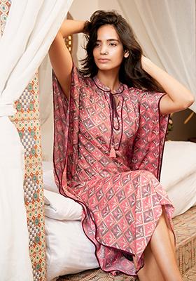 Indian Loungewear - Buy Loungewear, Sleepwear Online for Women & Ladies