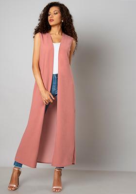 maxi shrug