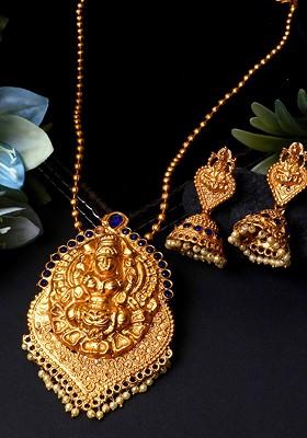 Women Gold Plated And Blue Stone Studded Temple Jewellery Set