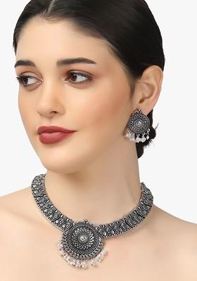 Silver Plated Oxidised With White Pearls Jewellery Set