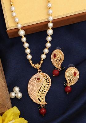 Gold Plated And White Stone Studded Pearl Beaded Handcrafted Jewellery Set