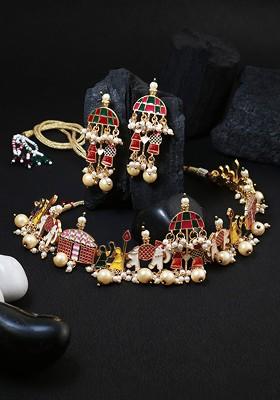 Multicoloured And Gold Plated Kundan Studded And Handcrafted Jewellery Set
