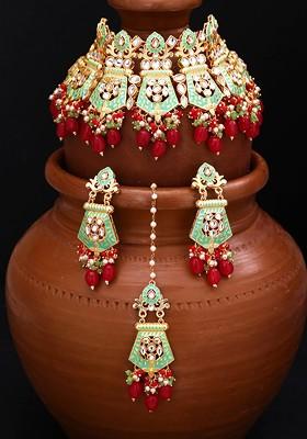 Gold Plated Kundan Studded And Beaded Handcrafted Meenakari Jewellery Set