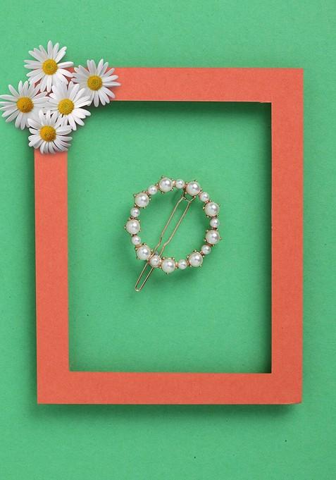 Women Gold Toned And White Beaded Bobby Pins