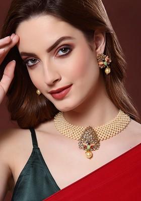 Women Gold Plated Stone Studded And Pearl Beaded Handcrafted Jewelry Set