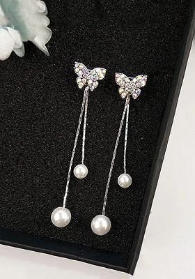 Women Silver Toned Contemporary Drop Earrings
