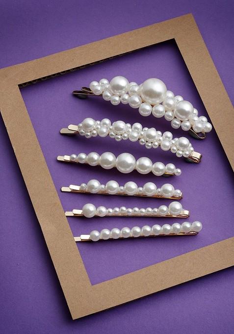 Women Set of 6 Gold Toned And White Beaded Bobby Pins