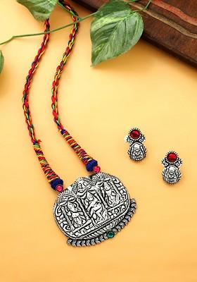 Silver Toned And Red Oxidised Silver Plated Maharashtrian Jewellery Set