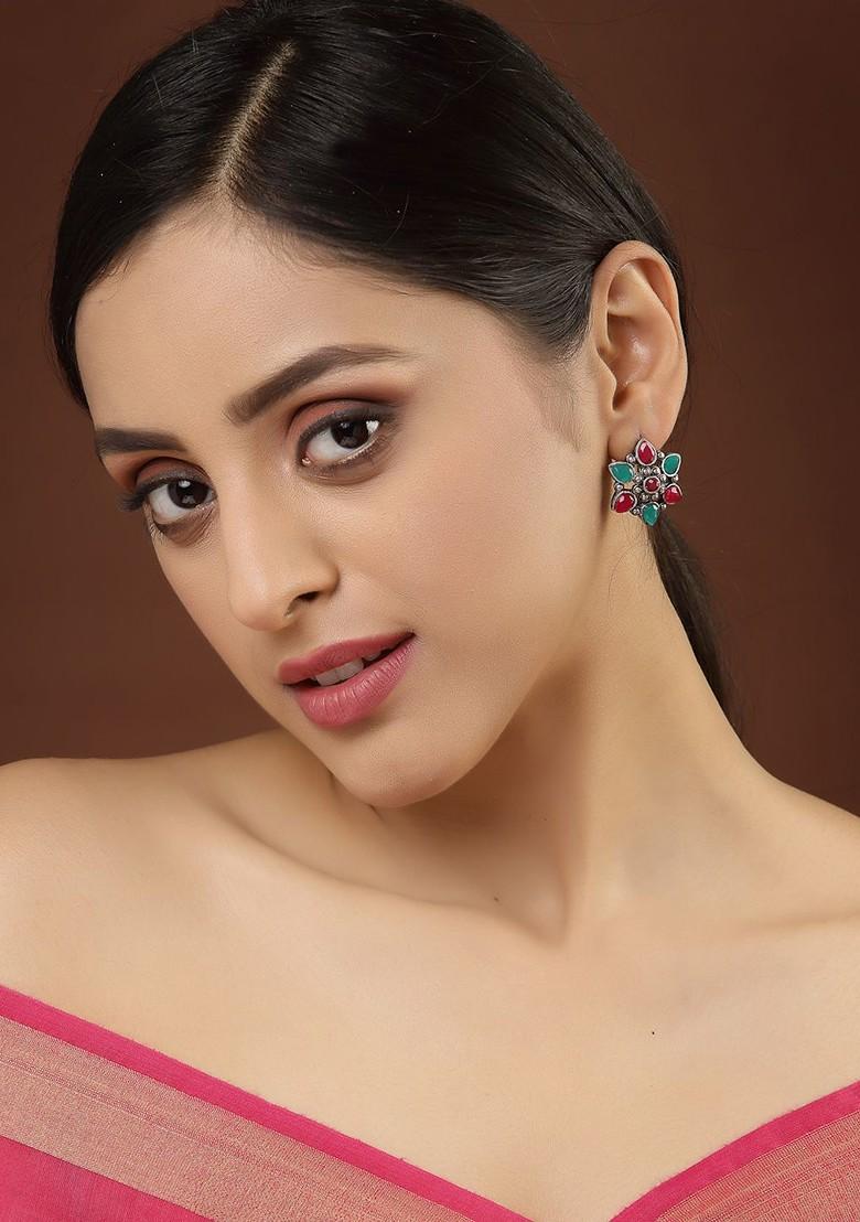 Oxidized Silver Toned Floral Shaped Stud Earrings