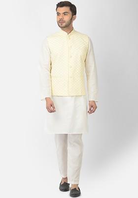 Men Yellow And White Ethnic Motifs Printed Cotton Blend Kurta Set