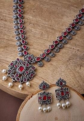 Oxidised Silver Plated Maroon And White Stone Studded And Pearl Beaded Jewellery Set