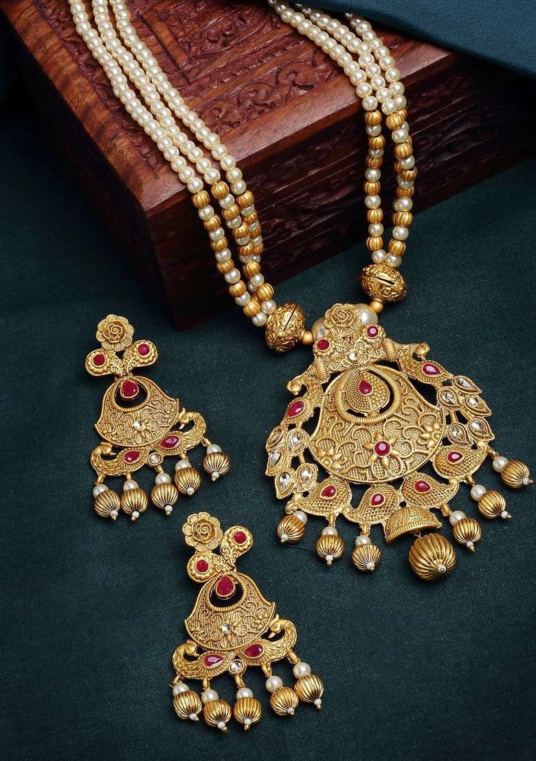 Gold Plated Artificial Stone Studded Jewellery Set - Indya