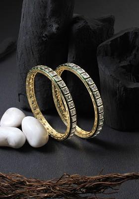 Set Of 2 Gold Plated Green And White Kundan Studded Bangles