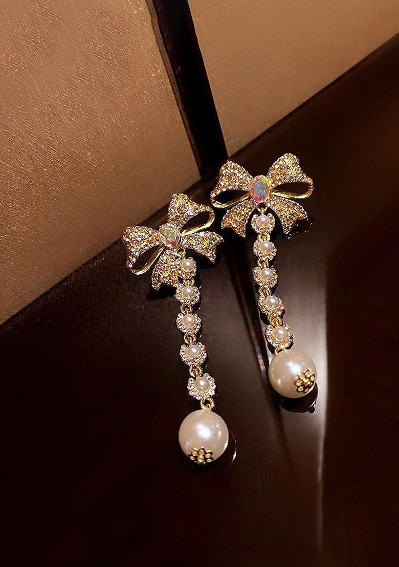 Buy Women Gold Toned Crystal And Pearl Studded Bow Knot Shaped