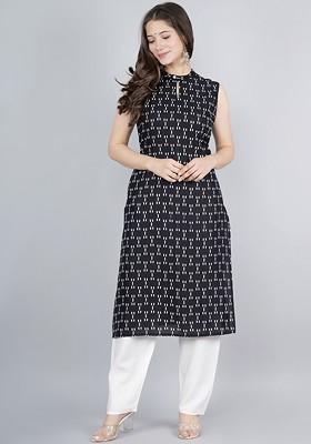Women Black Printed Kurta With Trousers