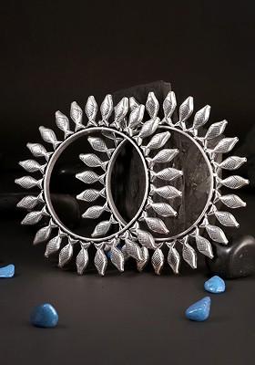 Women Set Of 2 Silver Plated Silver Colored Oxidised Handcrafted Bangles