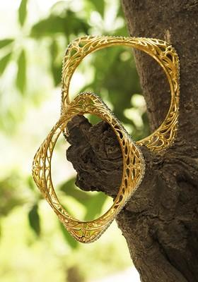 Set Of 2 Gold Plated Gold Toned American Diamond Studded Square Bangle