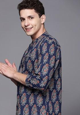 Men Navy Blue And White Cotton Printed Kurta