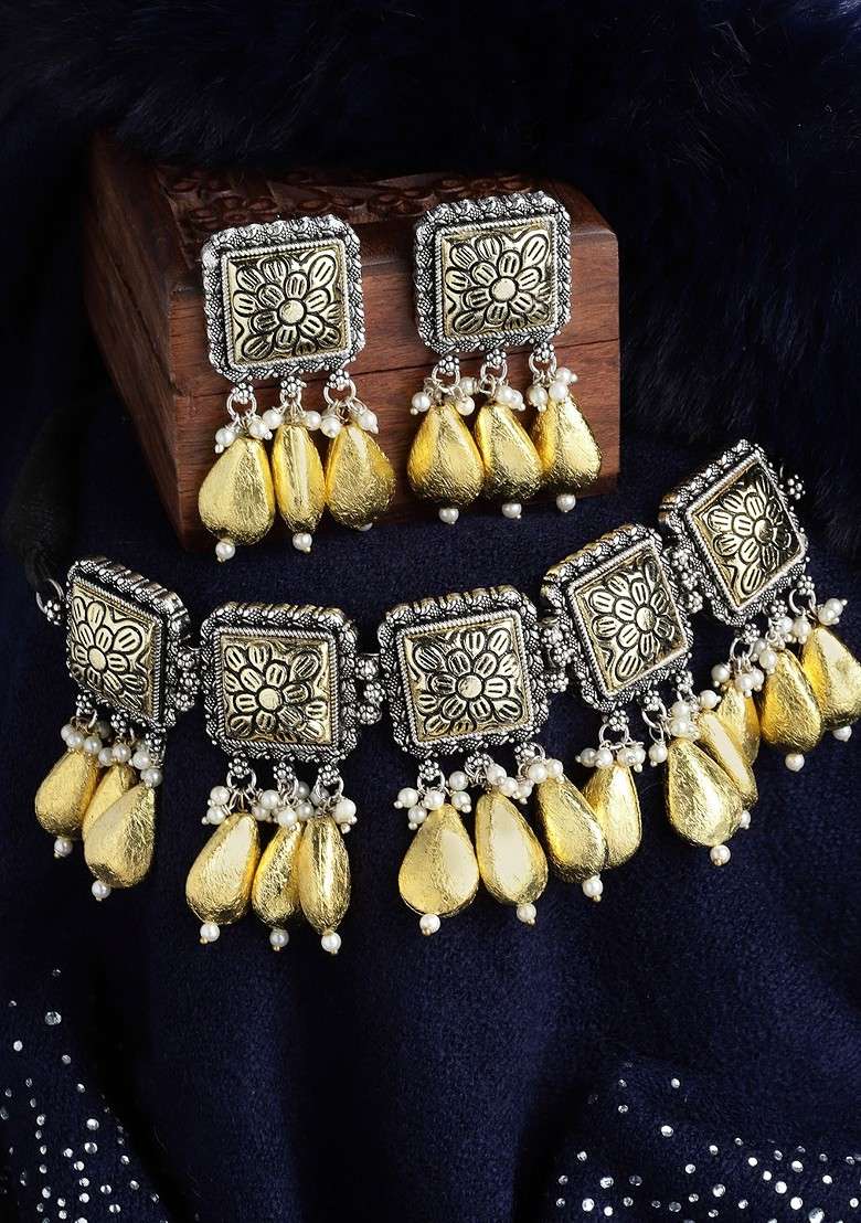 Gold Plated Gold Toned Beaded And Oxidezed Jewellery Set - Indya
