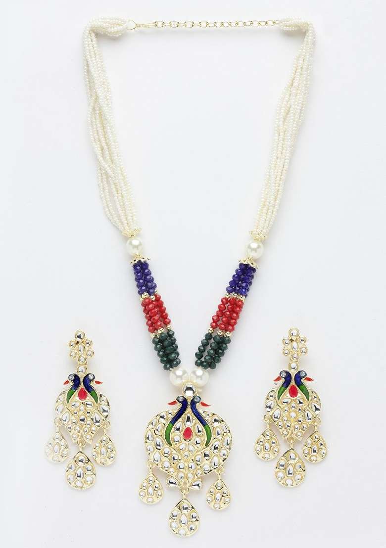 Gold Plated And White Kundan Studded And Pearl Beaded Jewellery Set - Indya