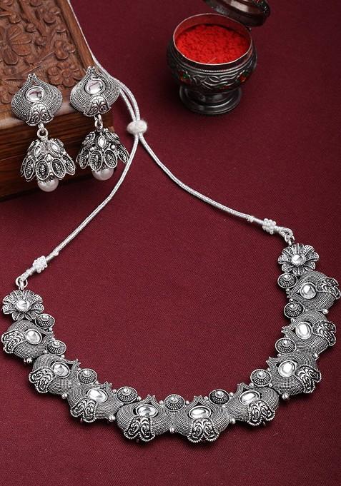 Silver Toned And White Kundan Oxidised Jewellery Set