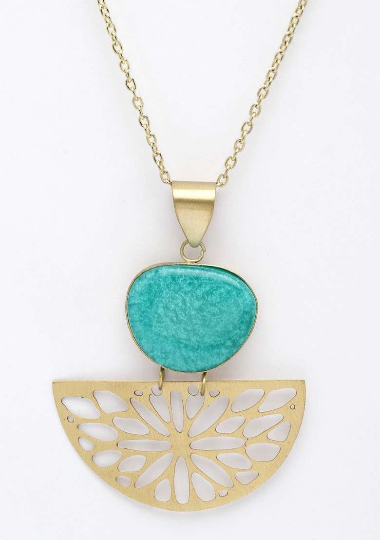 Gold Plated Stone Studded Pendant With Chain - Indya