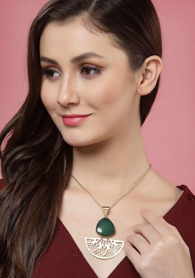 Gold Plated Stone Studded Pendant With Chain - Indya