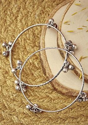 Set Of 2 Oxidised Silver Plated Ghungroo Beaded Bangles