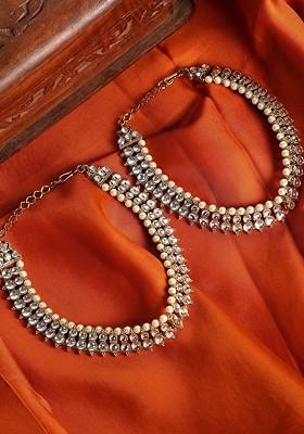 Set Of 2 Gold Plated Kundan Studded And Beaded Anklets