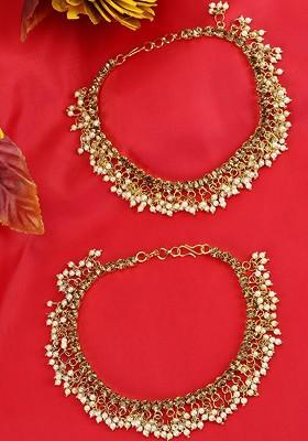 Set Of 2 Gold Plated Kundan Studded And Beaded Anklets