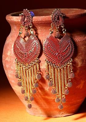 Gold Plated Artificial Beads Contemporary Drop Earrings