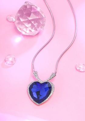 Silver Plated Stone Studded Pendant With Chain