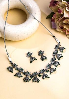 Silver Plated Stone Studded And Beaded Jewellery Set