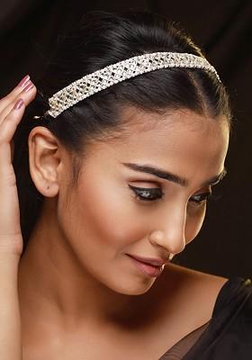 Silver-Plated Kundan-Studded And Pearl Beaded Matha Patti