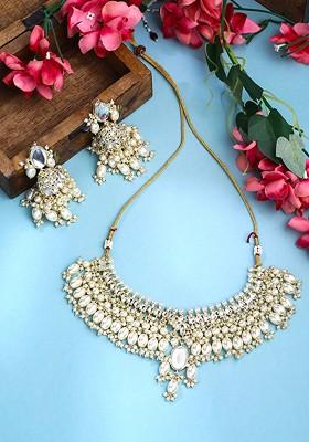 Gold Plated Kundan Studded And Beaded Necklace And Earrings