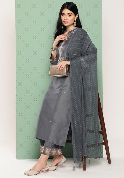 Women Blue Ethnic Motifs Yoke Design Regular Thread Work Kurta with Trousers