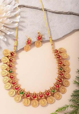 Gold Plated And Beaded Jewellery Set