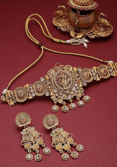 Gold Plated Kundan And Stone Studded Temple Choker Jewellery Set