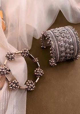 Set Of 2 German Silver Ghunghroo Bangles