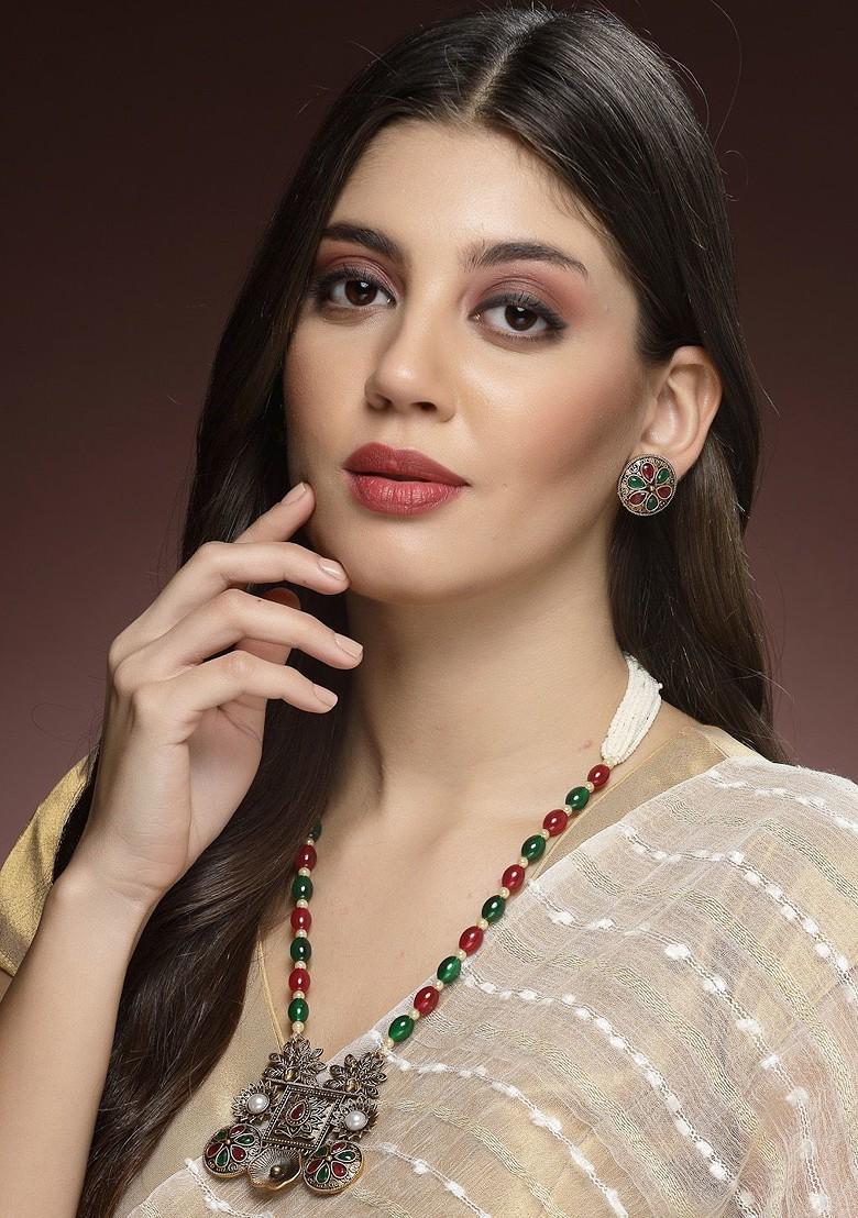 Gold Plated Artificial Stone and Bead Stud Jewellery Set