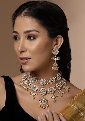 Gold Plated Kundan Studded And Pearl Beaded Jewellery Set