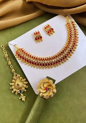Gold Plated Artificial Stoned Studded Necklace And Earrings With Maang Tika
