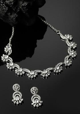 Rhodium Plated Stone And Diamond Studded Look Jewellery Set