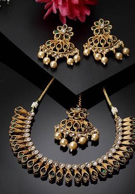 Gold Plated Kundan Stud And Pearl Bead Jewellery Set