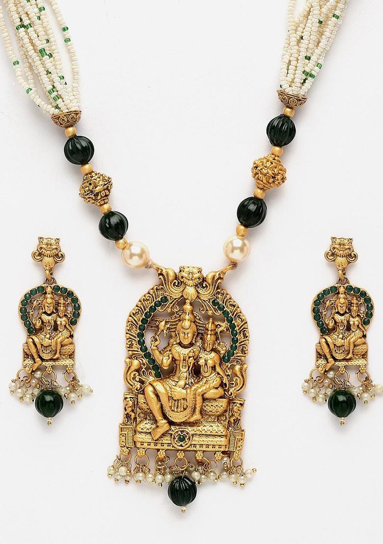 Gold Plated Stone Studded And Beaded Jewellery Set