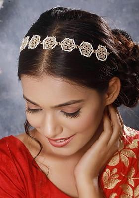 Gold-Plated Kundan-Studded And Pearl Beaded Matha Patti